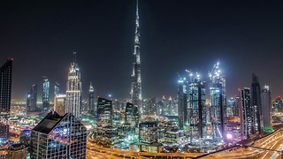 Discover First-Class Travel with a Luxury Car Rental in Dubai